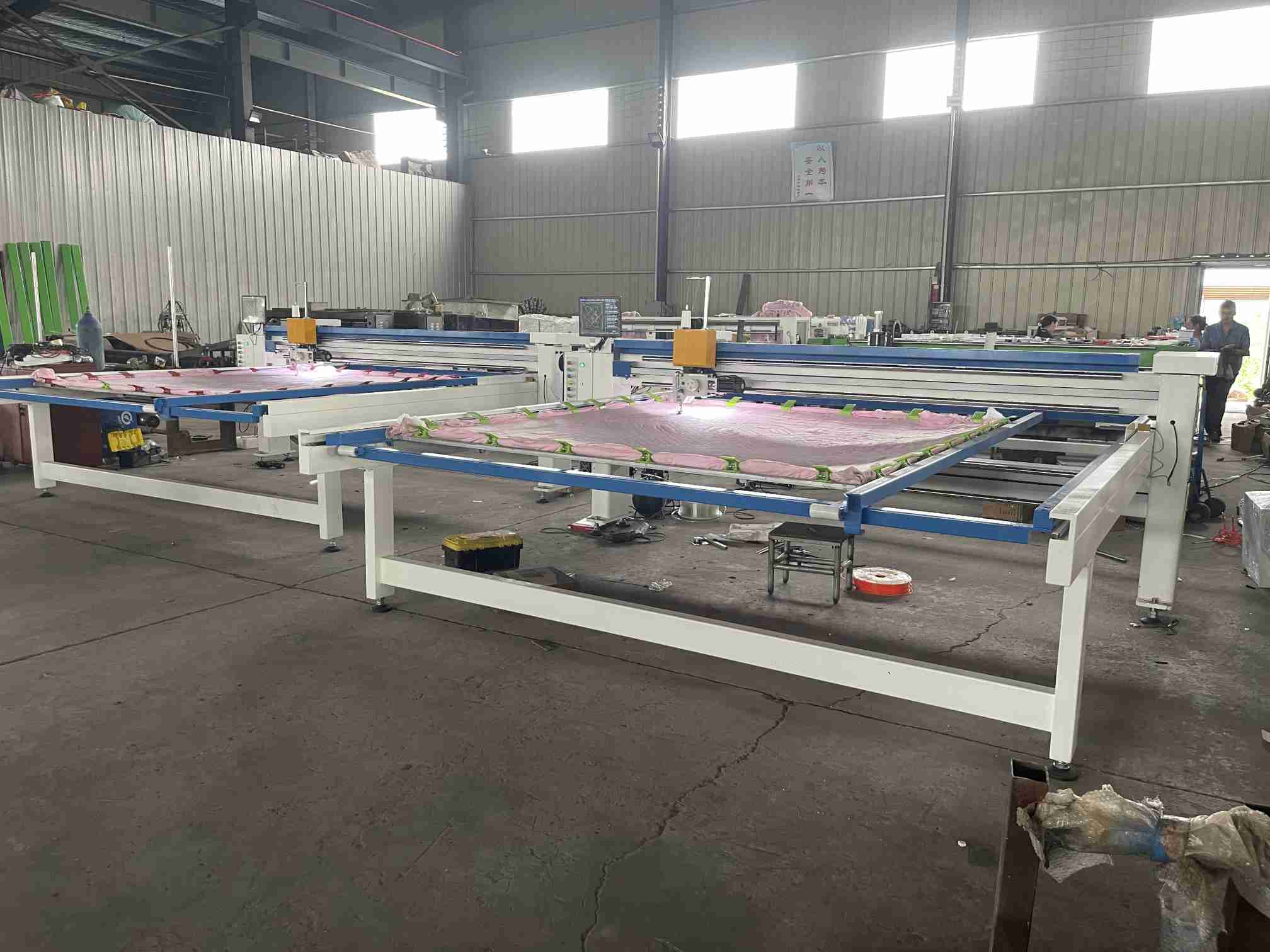 Export single needle quilting machine to Byelorussia